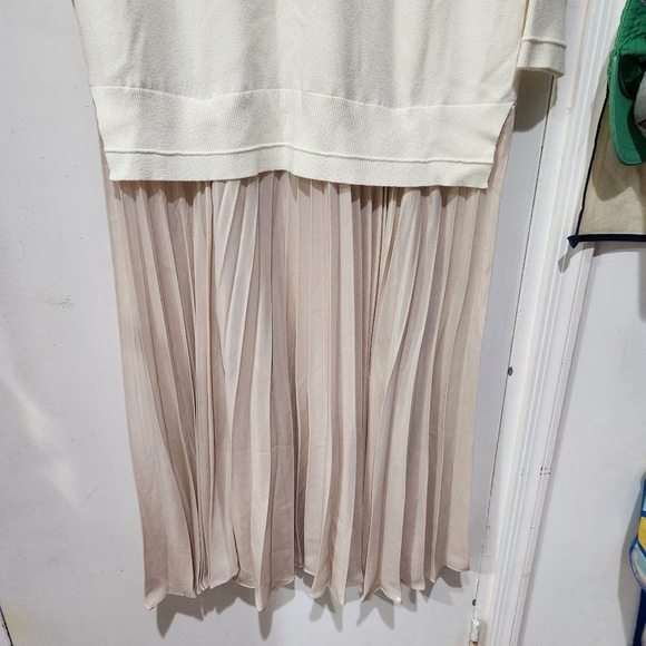 Anthropologie Pleated Twofer Sweater Dress Size Small - Picture 6 of 7
